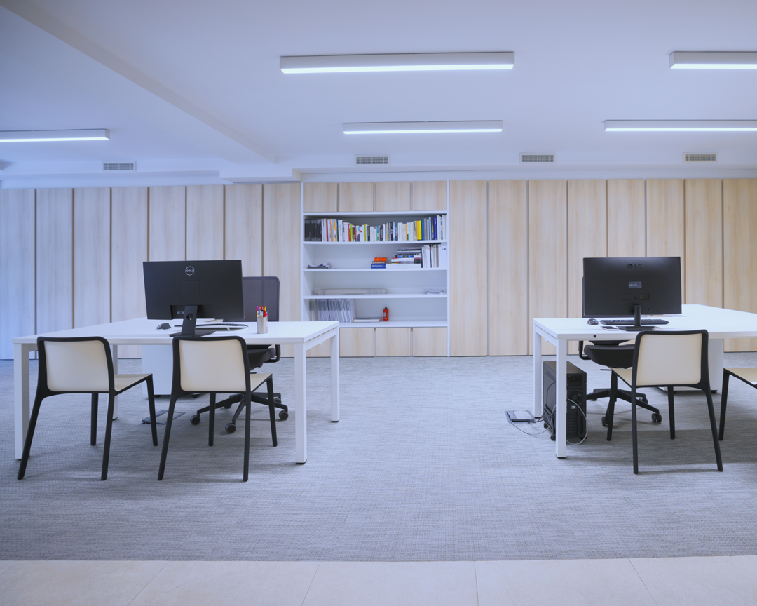 Reforma integral de oficina moderna en Valladolid – Espacio diáfano Oficina Valladolid